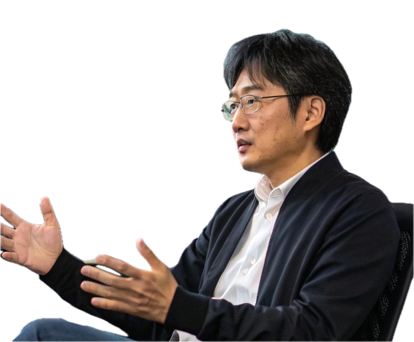 鈴木 悠太 - AIアトリエ講師 AI開発歴10年/プロンプトエンジニア5年のAI専門家